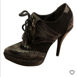 Gucci black leather ankle suede boots
